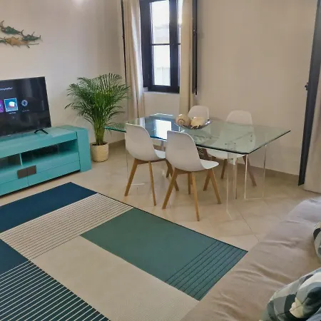 Rare 2 In The Historic Center - 110m To Albufeira